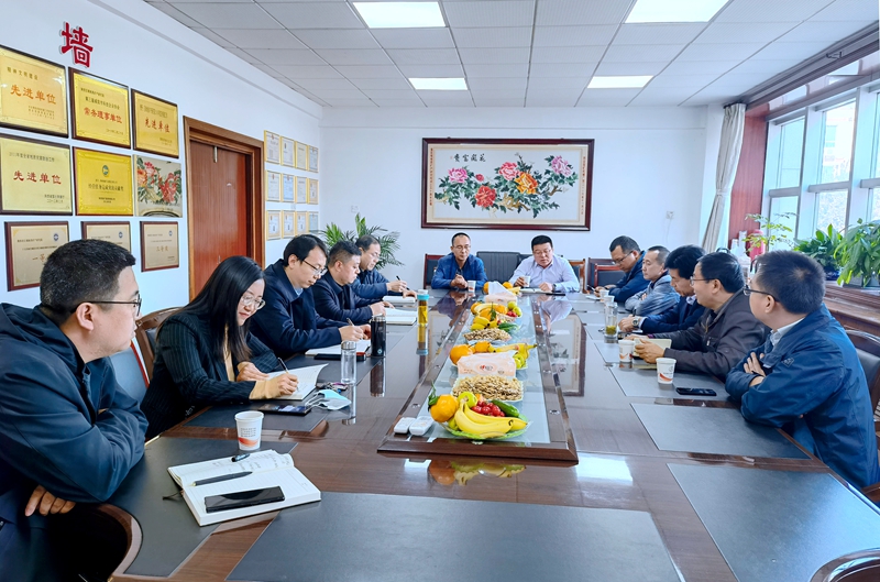 我公司召開退休領(lǐng)導歡送會