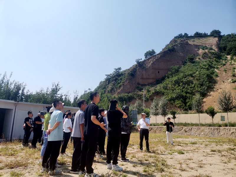 我公司持續推進&ldquo;鴻儒計劃&rdquo;，保障技術支持服務高質量開展